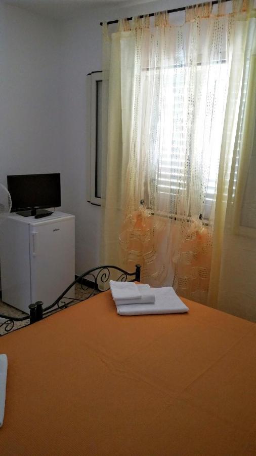 Ondazzurra Bed & Breakfast Patu Bagian luar foto