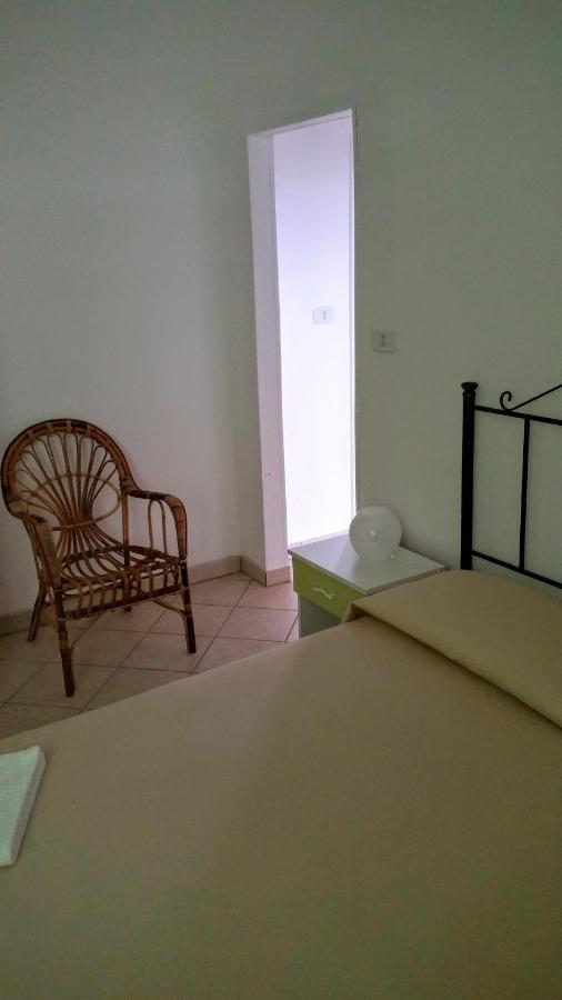 Ondazzurra Bed & Breakfast Patu Bagian luar foto