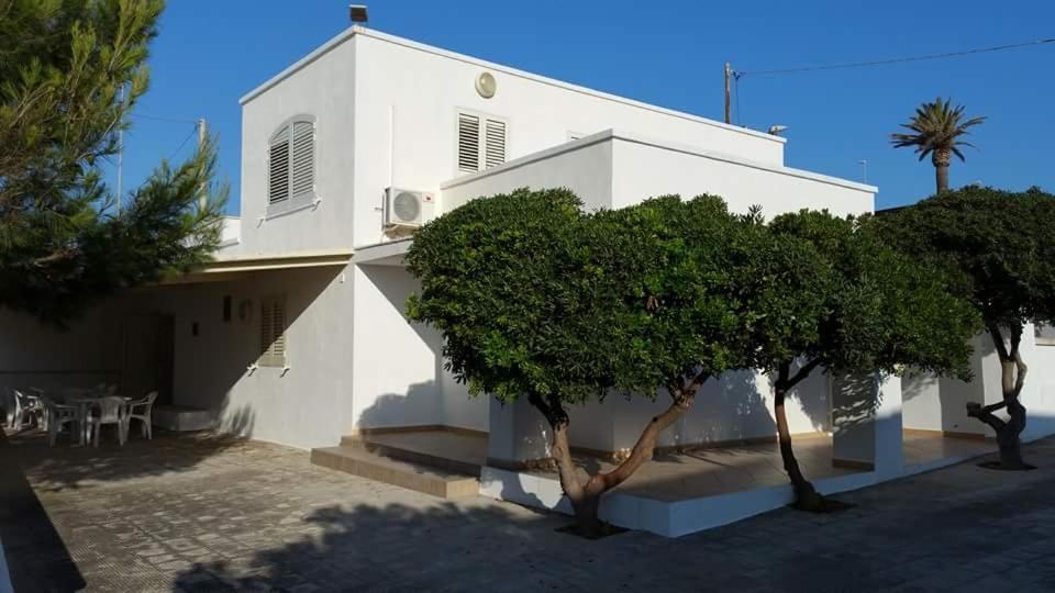 Ondazzurra Bed & Breakfast Patu Bagian luar foto
